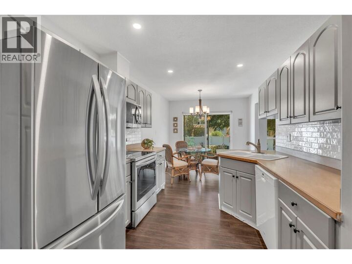 Property Photo:  3948 Finnerty Road 175  BC V2A 8P8 