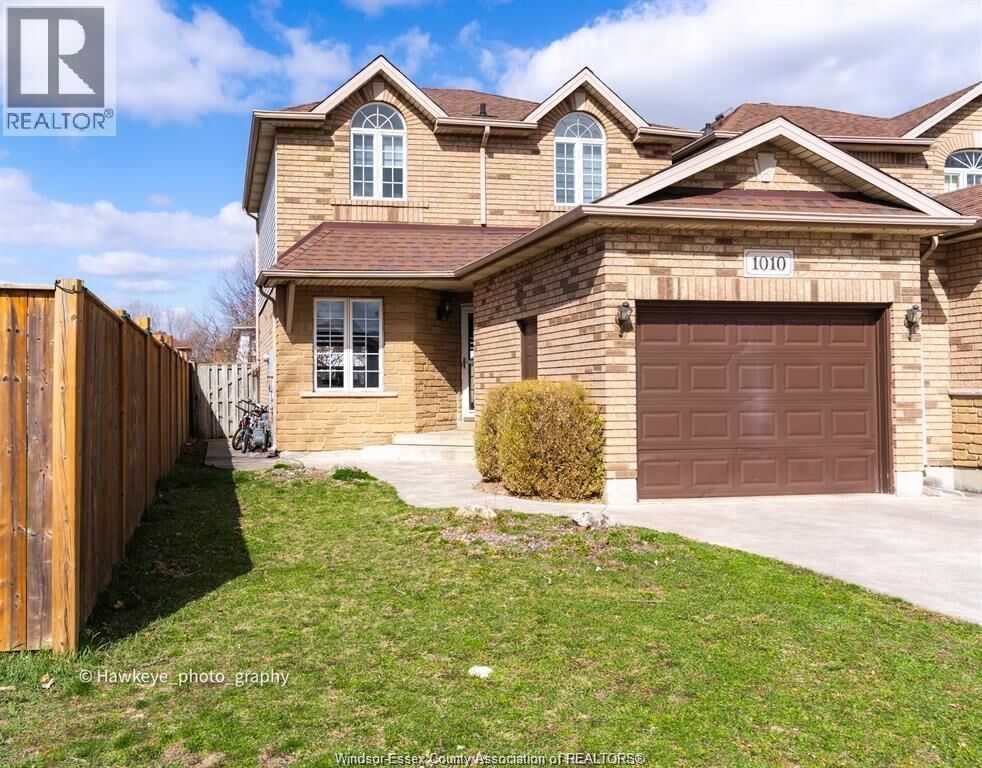 Property Photo:  1010 Silverdale  ON N9G 2R8 