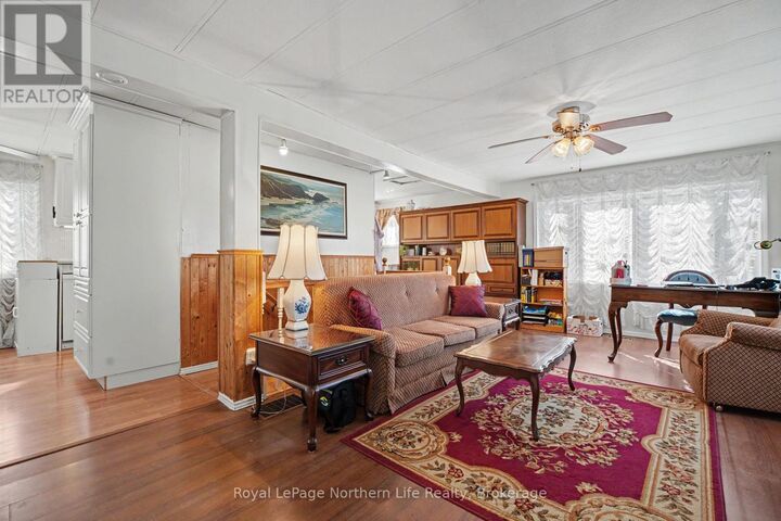 Property Photo:  196 Railway Street  ON P2B 3B2 