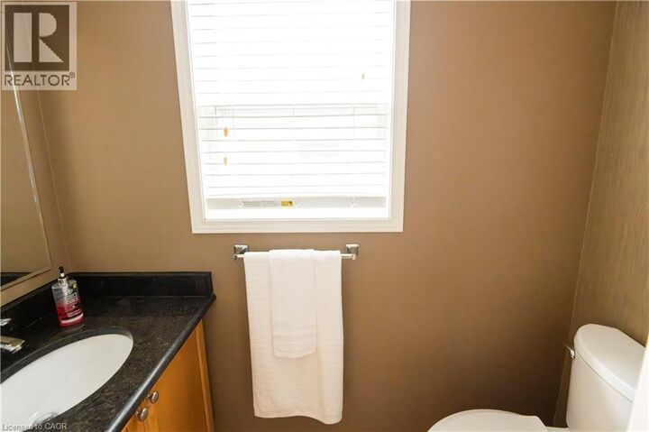 Property Photo:  400 Wilson Avenue 7  ON N2C 2S1 