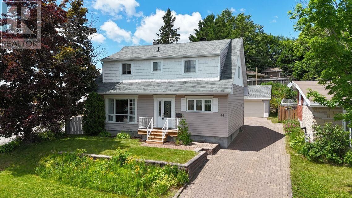 Property Photo:  66 Dieppe Ave  ON P5A 1H3 