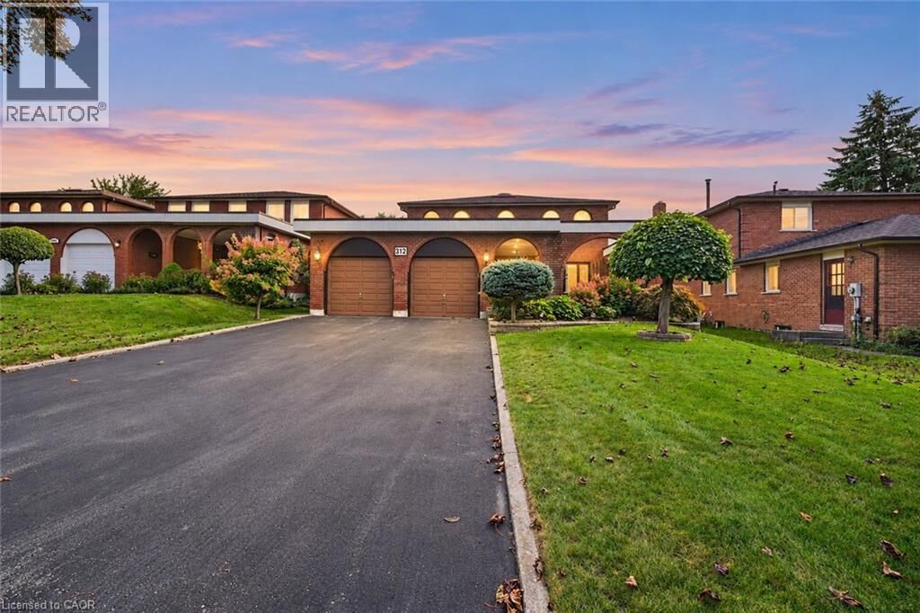 Property Photo:  312 Huntingwood Drive  ON L1J 7C5 