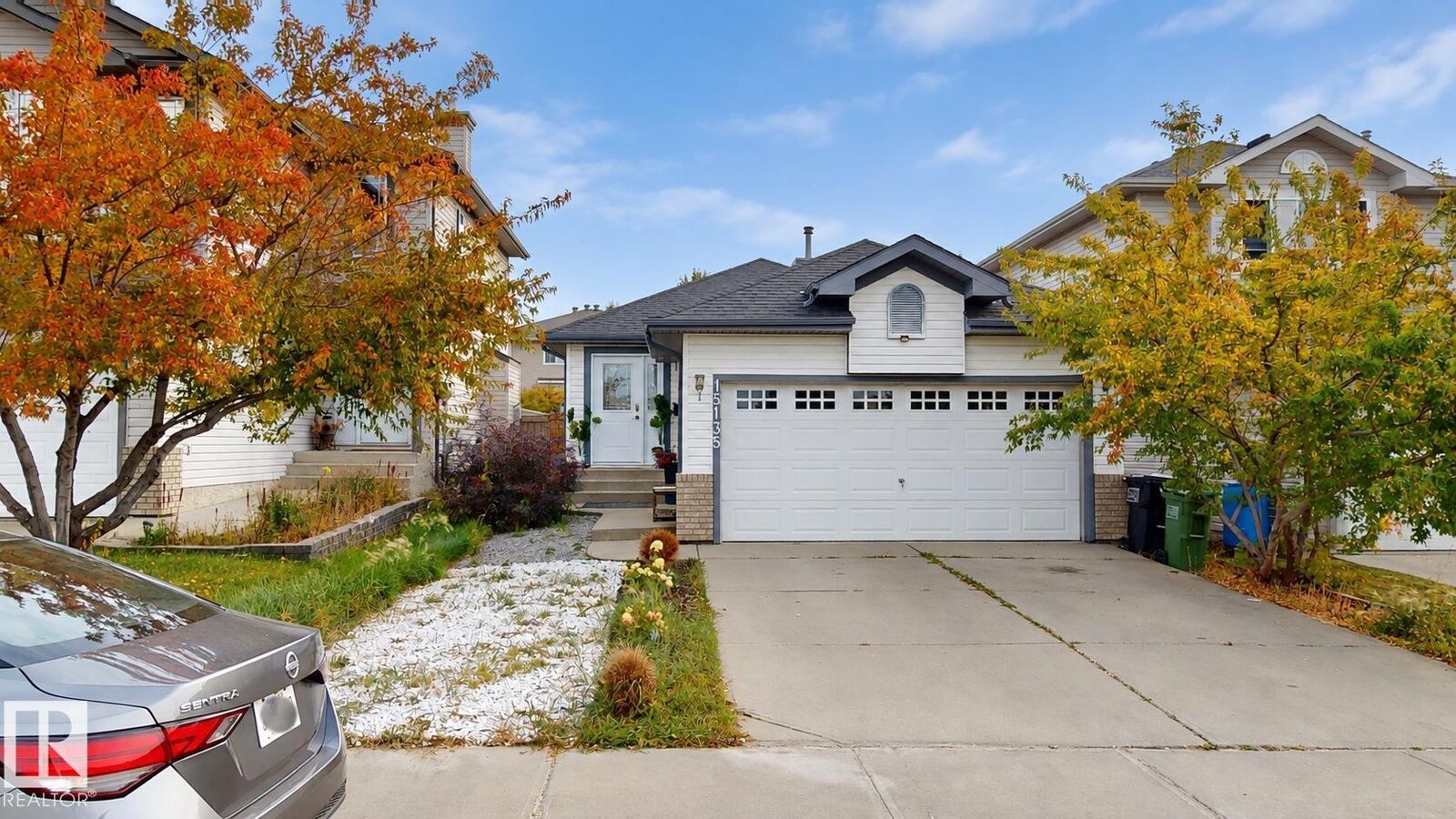 Property Photo:  15135 43 Street NW  AB T5Y 3B3 