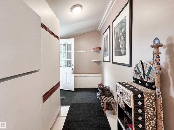 Property Photo:  11825 80 Street NW  AB T5B 2N6 