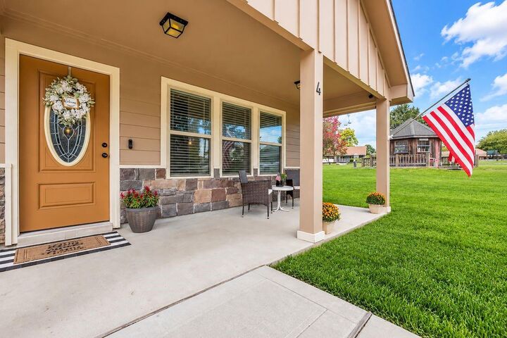 Property Photo: 4 Firewood Road TX 77340