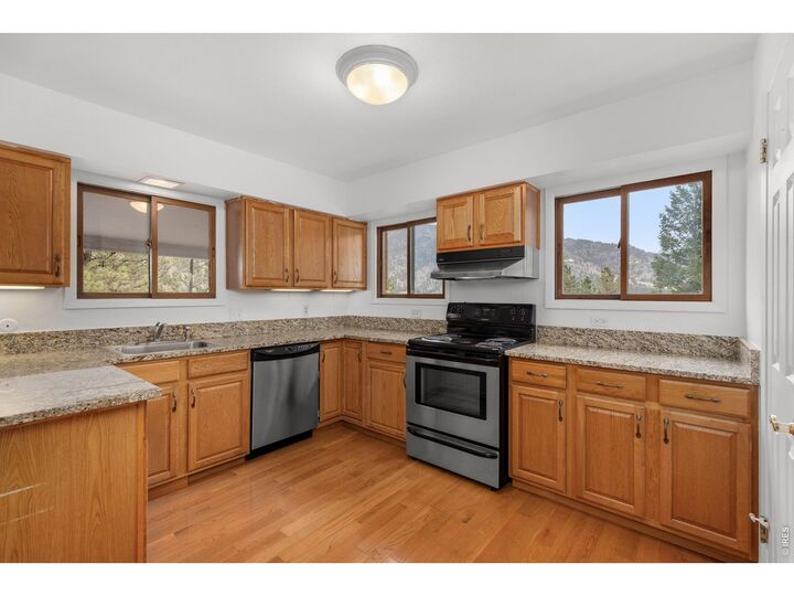 Property Photo: 42 Ottawa Ct CO 80540