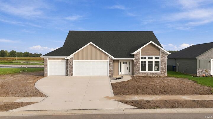 Property Photo:  5468 Broad Fields Cove  IN 46818 