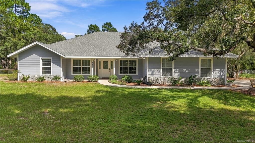 Property Photo: 2593 S Columbine Avenue FL 34448