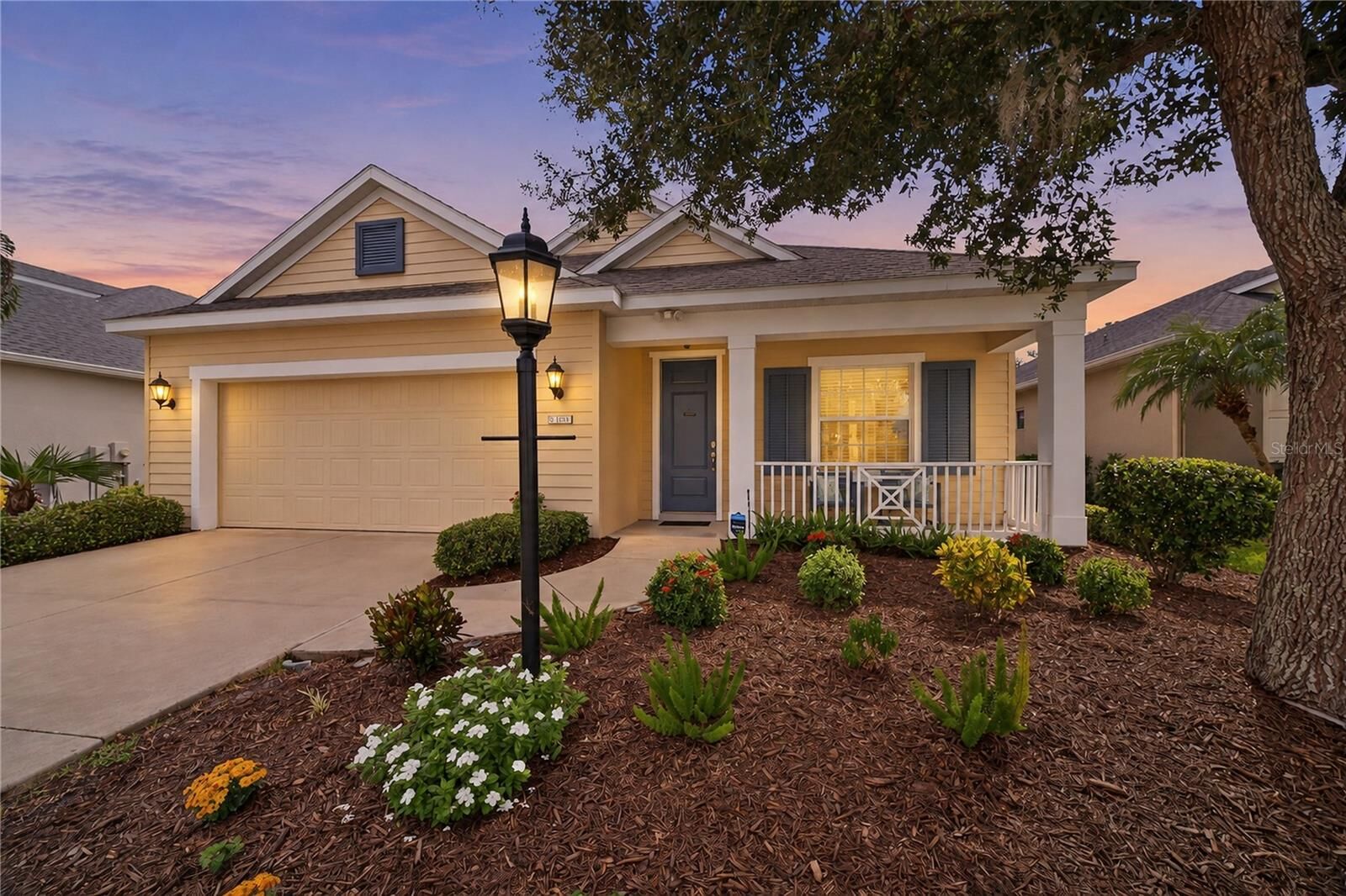 Property Photo: 1538 Westover Avenue FL 34219