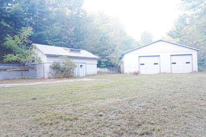 Property Photo:  1140 W Freeman Road  MI 49411 