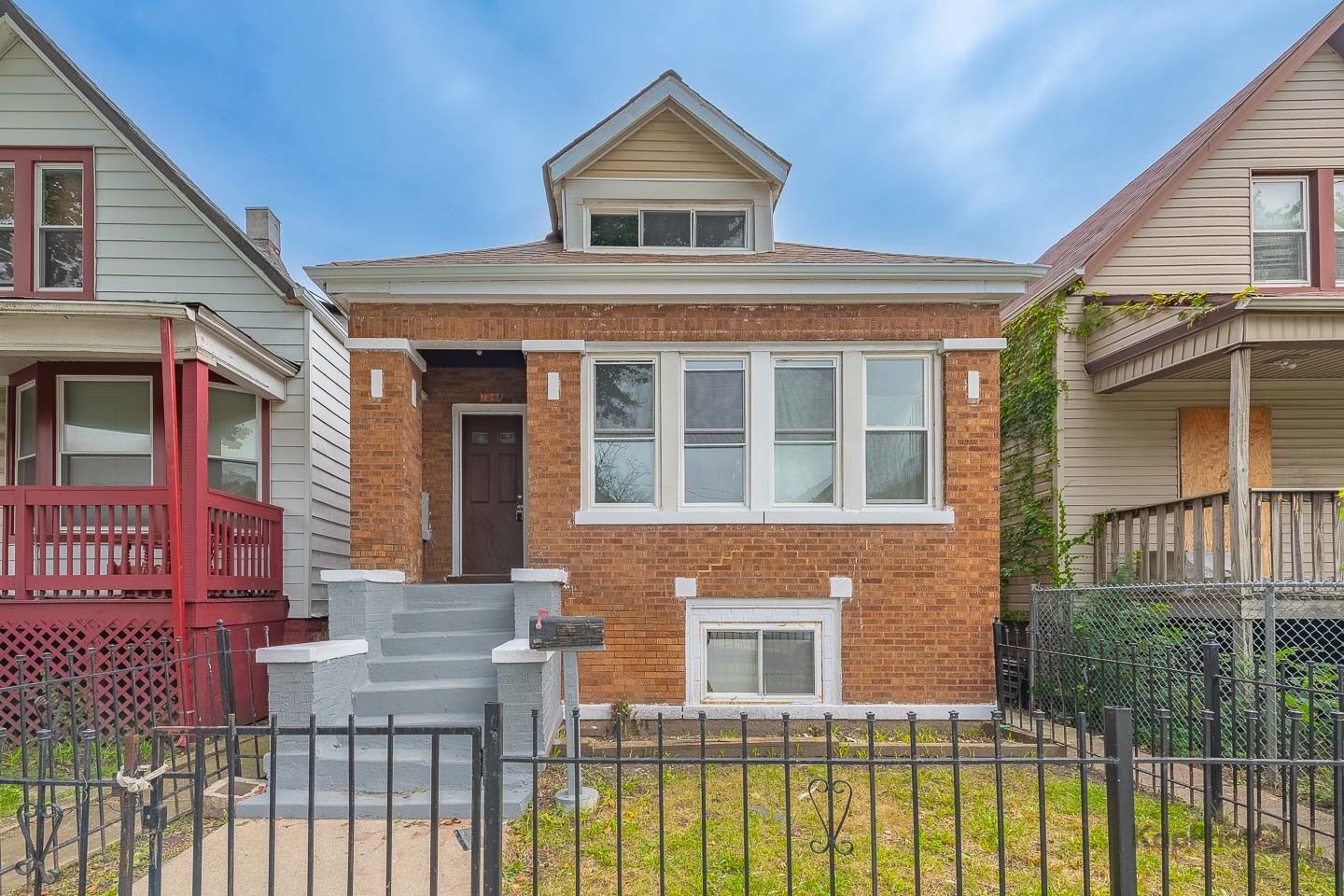 Property Photo:  7241 S Carpenter Street  IL 60621 