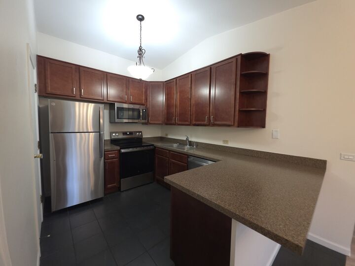 Property Photo:  6008 Forest View Road 3C  IL 60532 