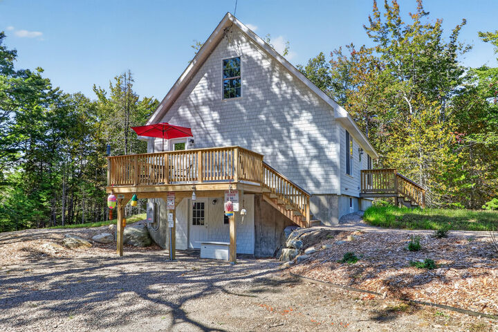 Property Photo:  9 Arrowhead Road  ME 04609 