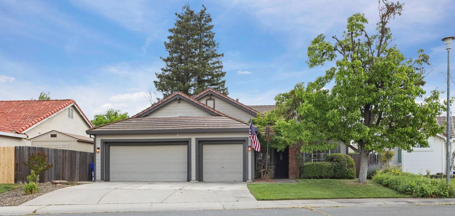 Property Photo: 133 Sterling Oak Drive CA 95632