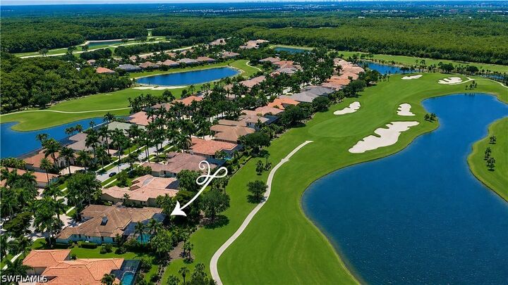 Property Photo: 11875 Hedgestone Court FL 34120