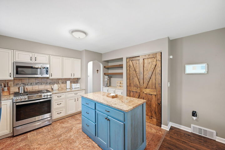 Property Photo: 920 Sunglow KY 41017