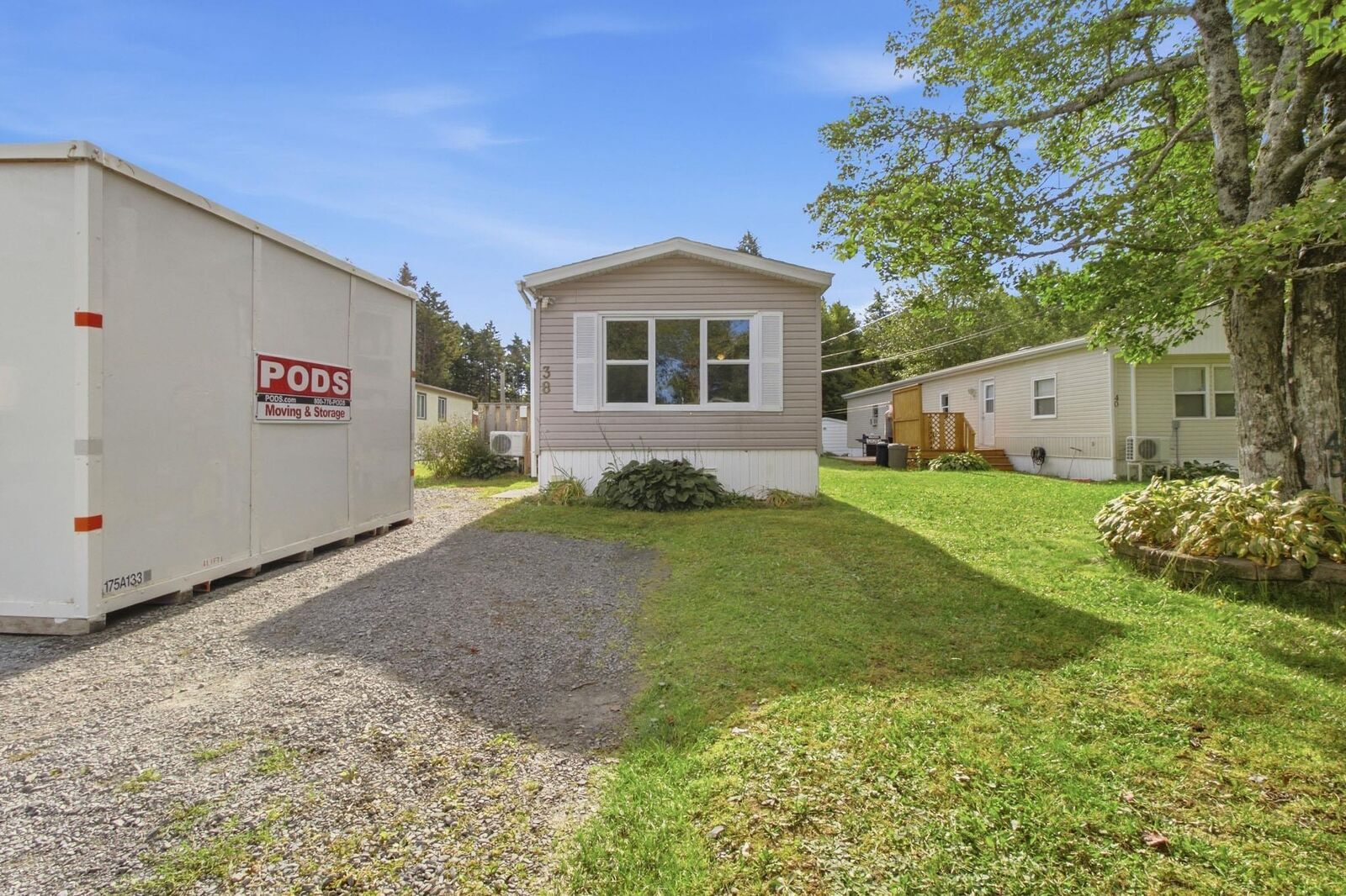Property Photo:  38 Elcona Avenue  NS B4E 3B2 