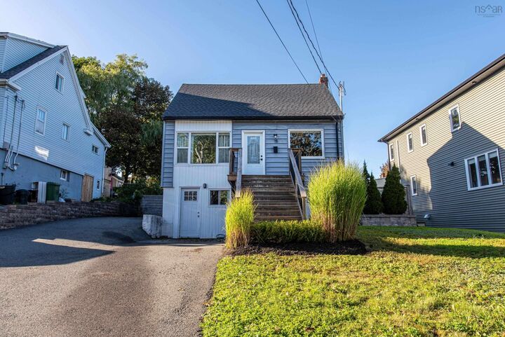 Property Photo:  15 Central Avenue  NS B3N 2H2 