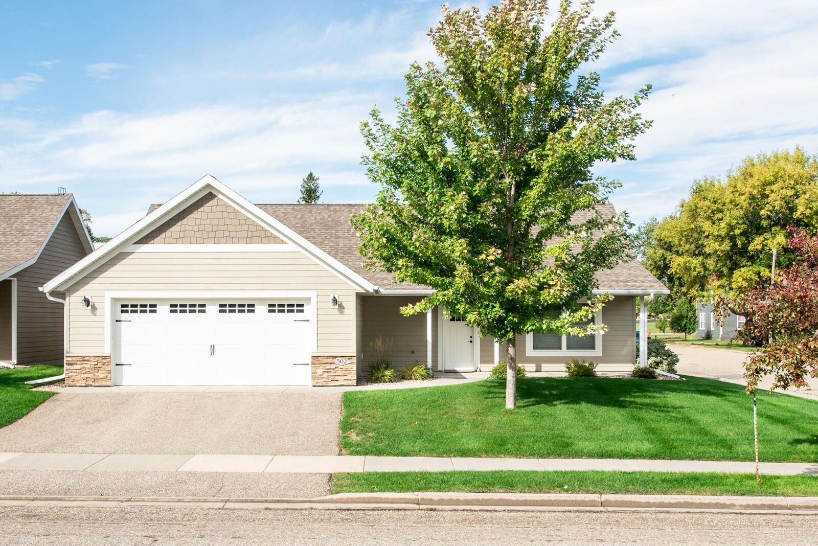 Property Photo:  502 Kenwood Street  MN 56308 