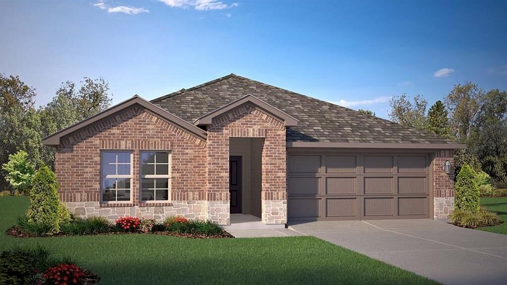 Property Photo: 916 Traction Trail TX 76031