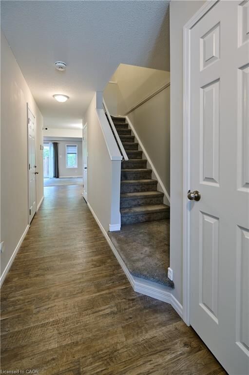 Property Photo:  50 Pinnacle Drive 46  ON N2P 0H8 
