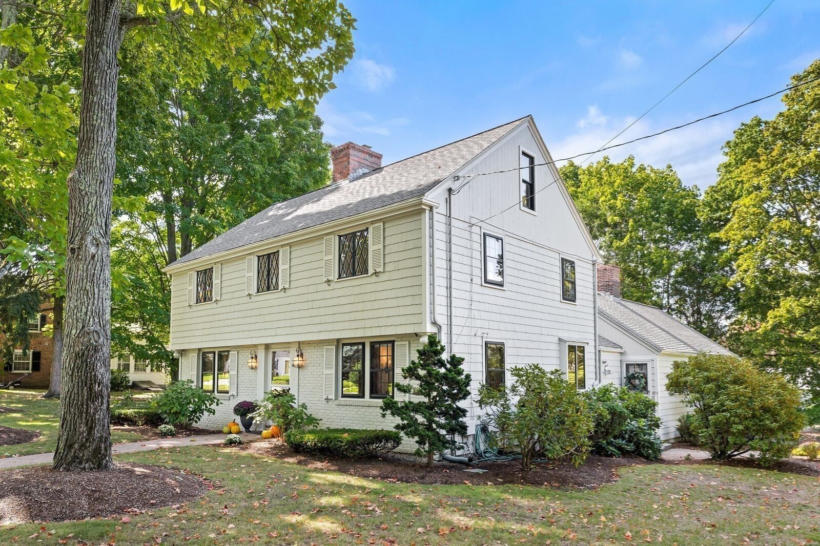 Property Photo:  1 Overlook Way  MA 01890 