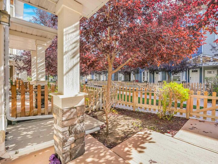 Property Photo: 2802 Kings Heights Gate SE 162 AB T4A 0T3