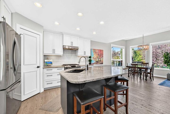 Property Photo:  91 Cranfield Circle SE  AB T3M 1H1 