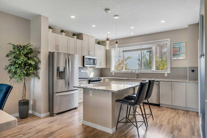 Property Photo:  147 Copperstone Park SE  AB T2Z 5E3 