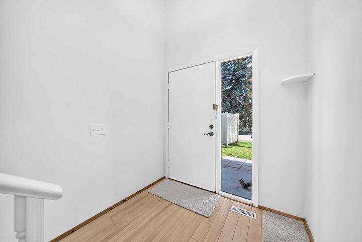 Property Photo:  10001 Brookpark Boulevard SW 49  AB T2W 3E3 