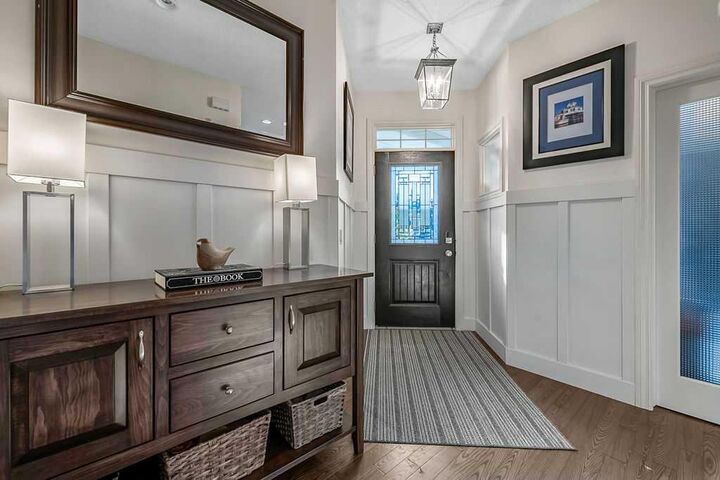 Photo de la propriété: 21 Ascot Crescent SW AB T3H 0T9