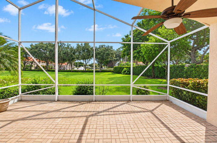 Property Photo: 11572 Spring Oak Avenue FL 33437