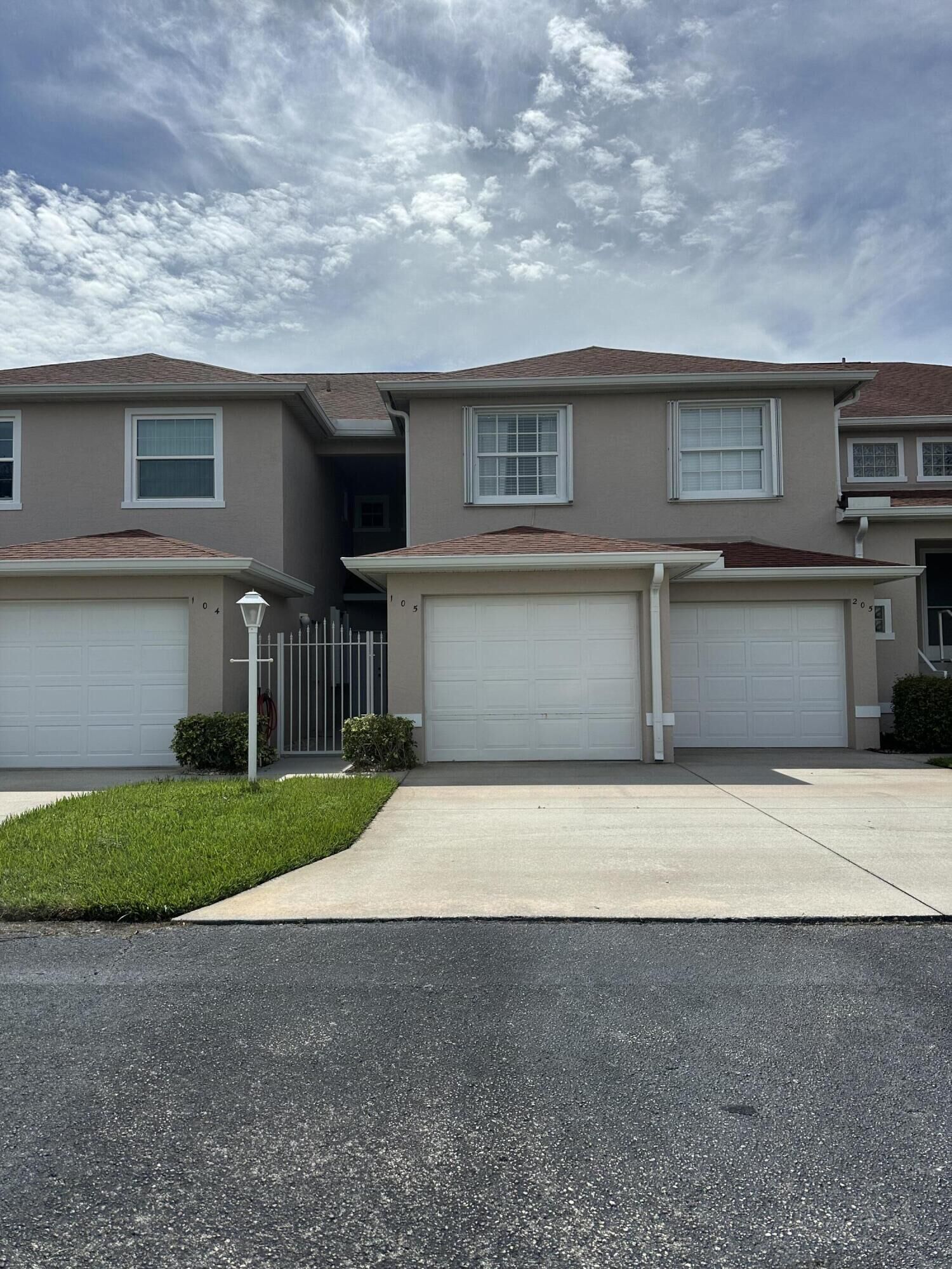 Property Photo:  255 Grand Royale Circle 105  FL 32962 
