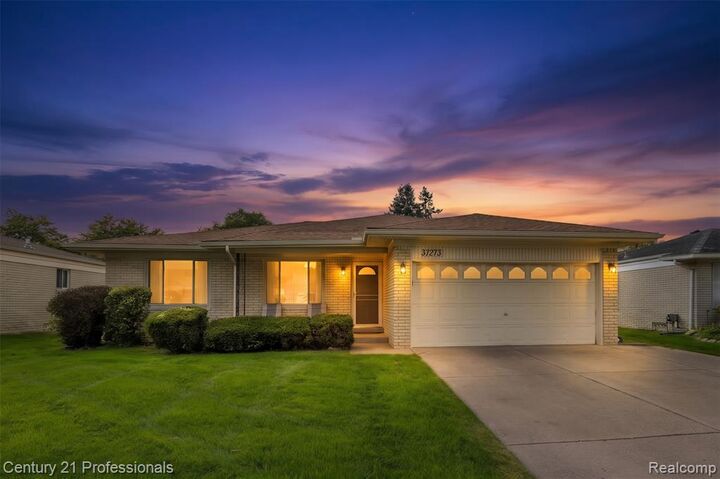 Property Photo:  37273 Hacker Drive  MI 48310 