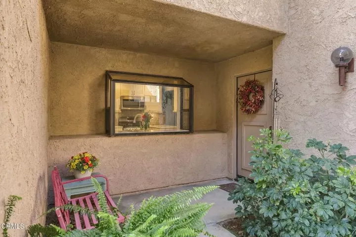 Property Photo:  6743 Sargent Lane  CA 93003 