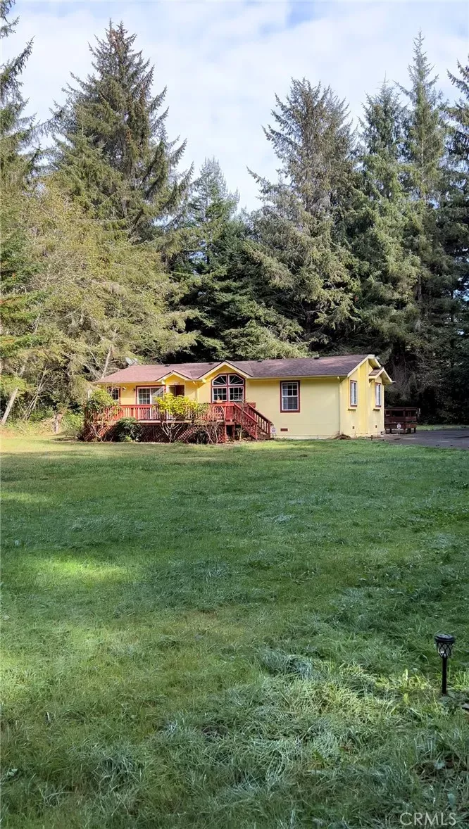 Property Photo:  150 Dell Lane  CA 95531 