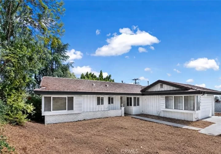 Property Photo:  6301 Avenue De Palma  CA 92509 