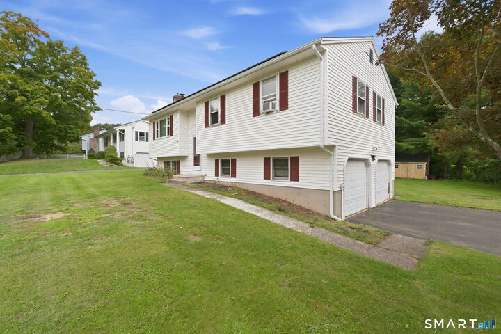 Property Photo: 1064 Jerome Avenue CT 06010