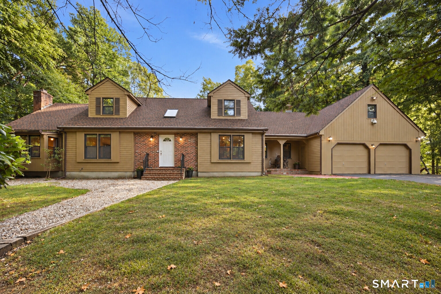 Property Photo:  163 Juniper Drive  CT 06001 