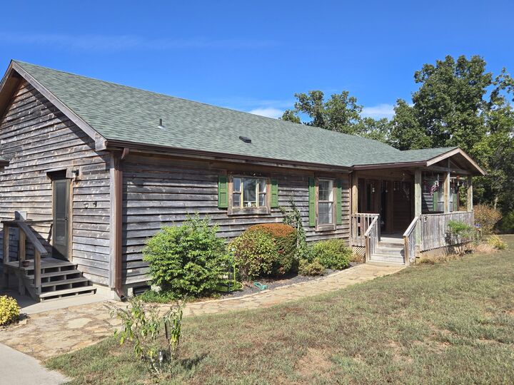 Property Photo:  2283 E 360th Road  MO 65685 