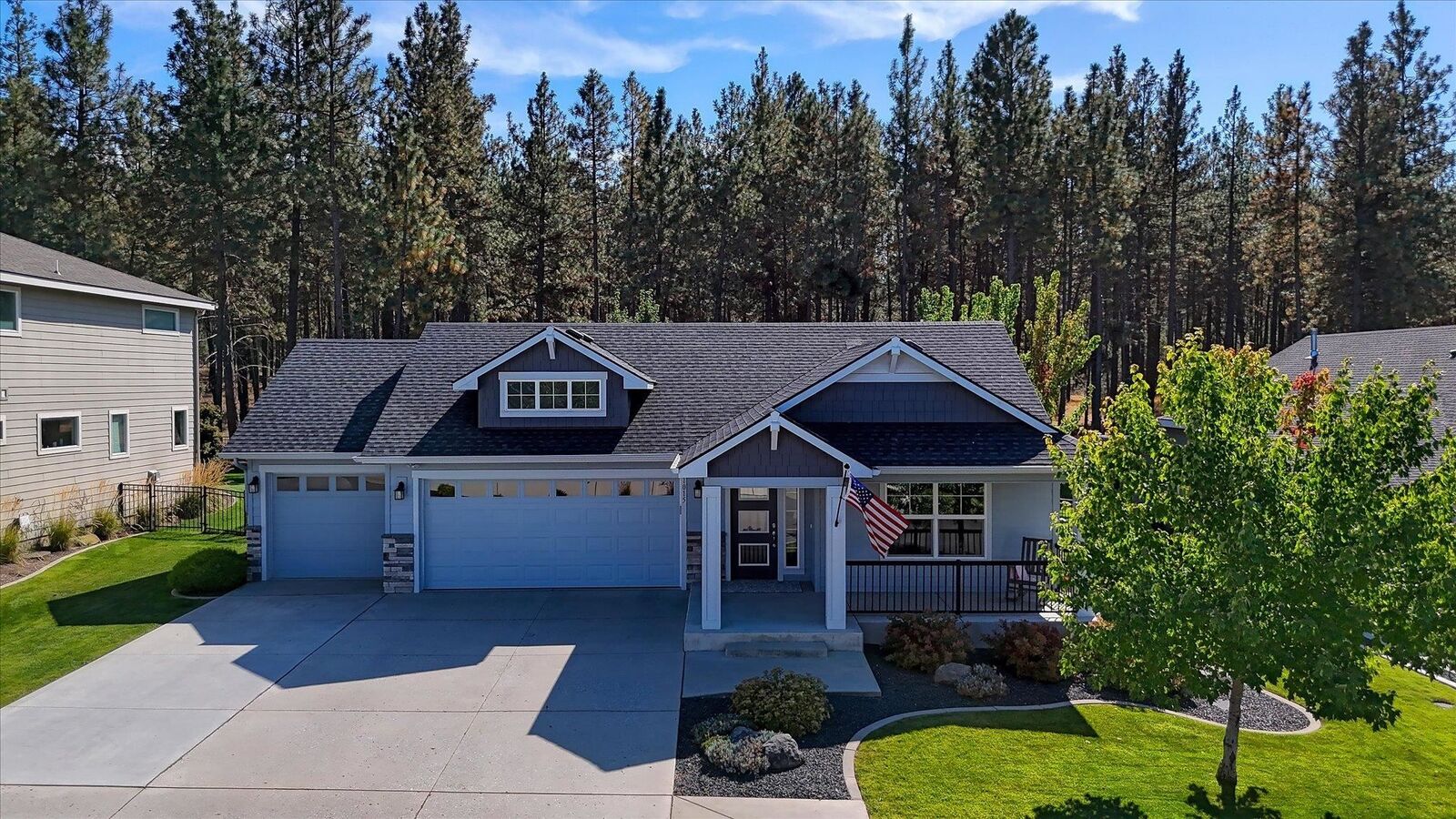 Property Photo:  1015 W Siena Peak Dr  WA 99224 
