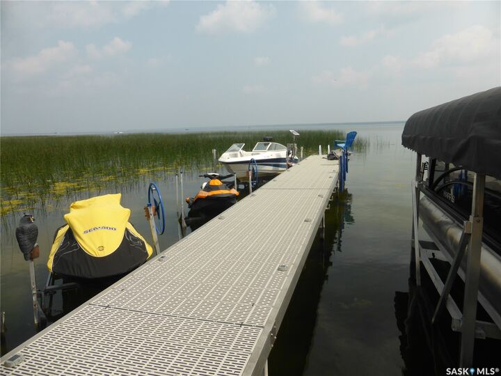 Property Photo: 117 Strawberry Crescent SK S0M 1J0