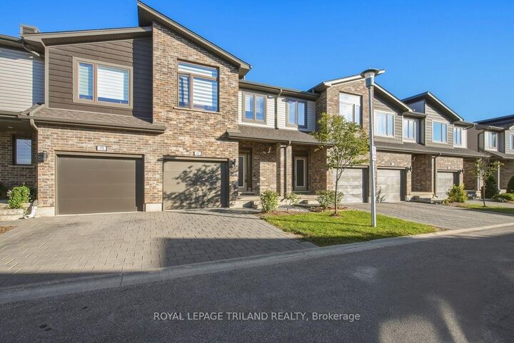 Photo de la propriété:  1960 Dalmagarry Road 71  ON N6G 0T8 