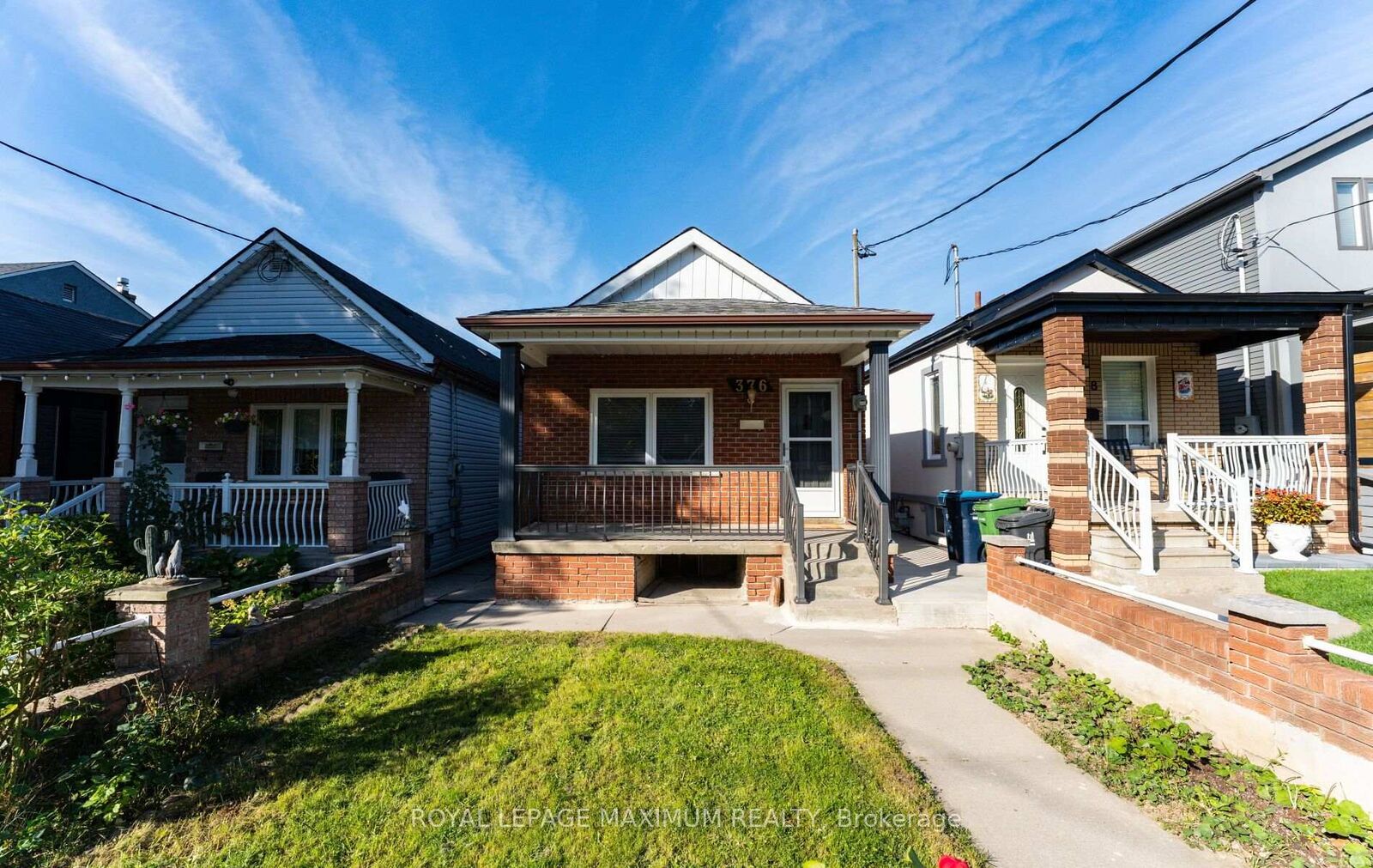 Property Photo: 376 McRoberts Avenue ON M6E 4R2