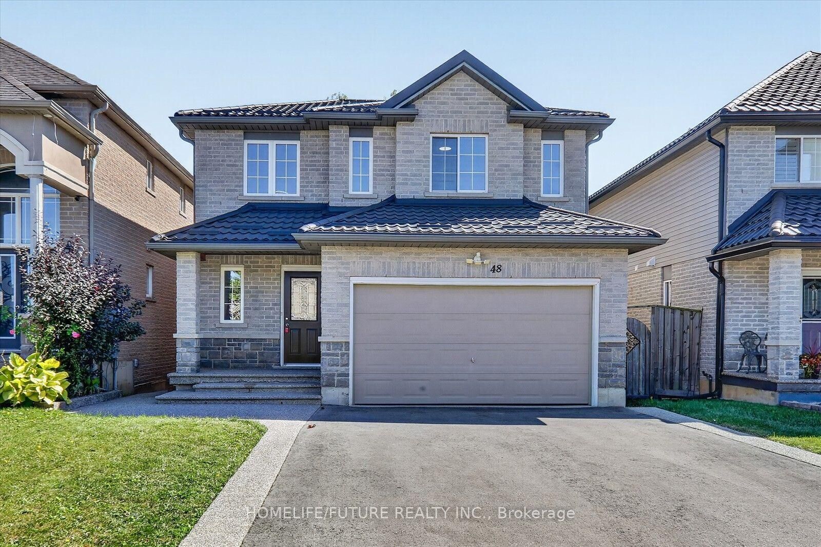 Property Photo:  48 Avatar Place  ON L0R 1W0 