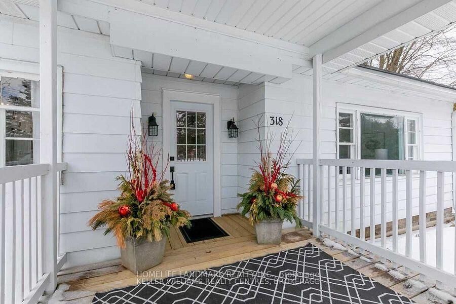 Property Photo:  318 The Queensway N/A S  ON L4P 2B7 