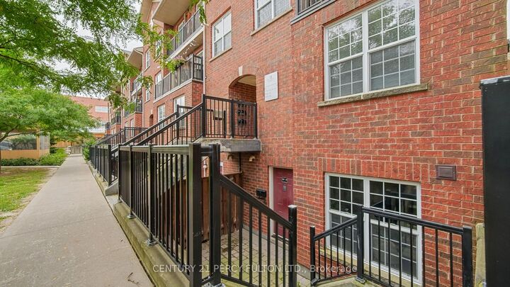 Property Photo:  45 Strangford Lane 101  ON M1L 0E5 