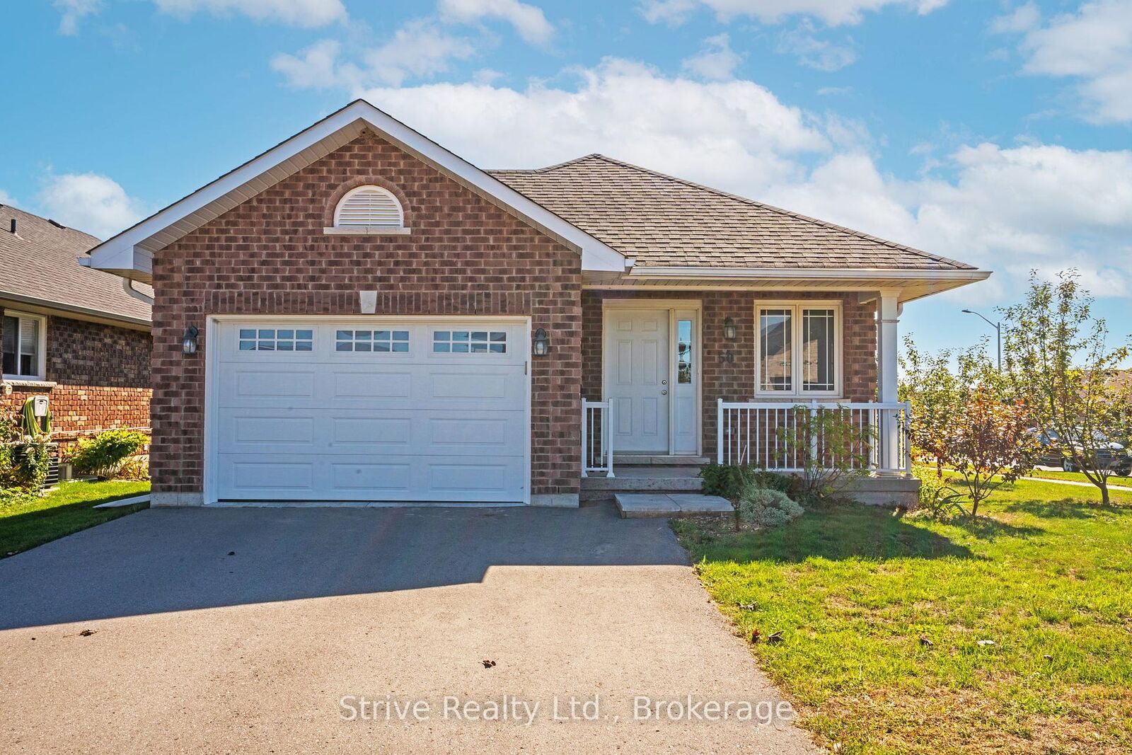 Property Photo:  50 Millpond Lane  ON K0L 2V0 