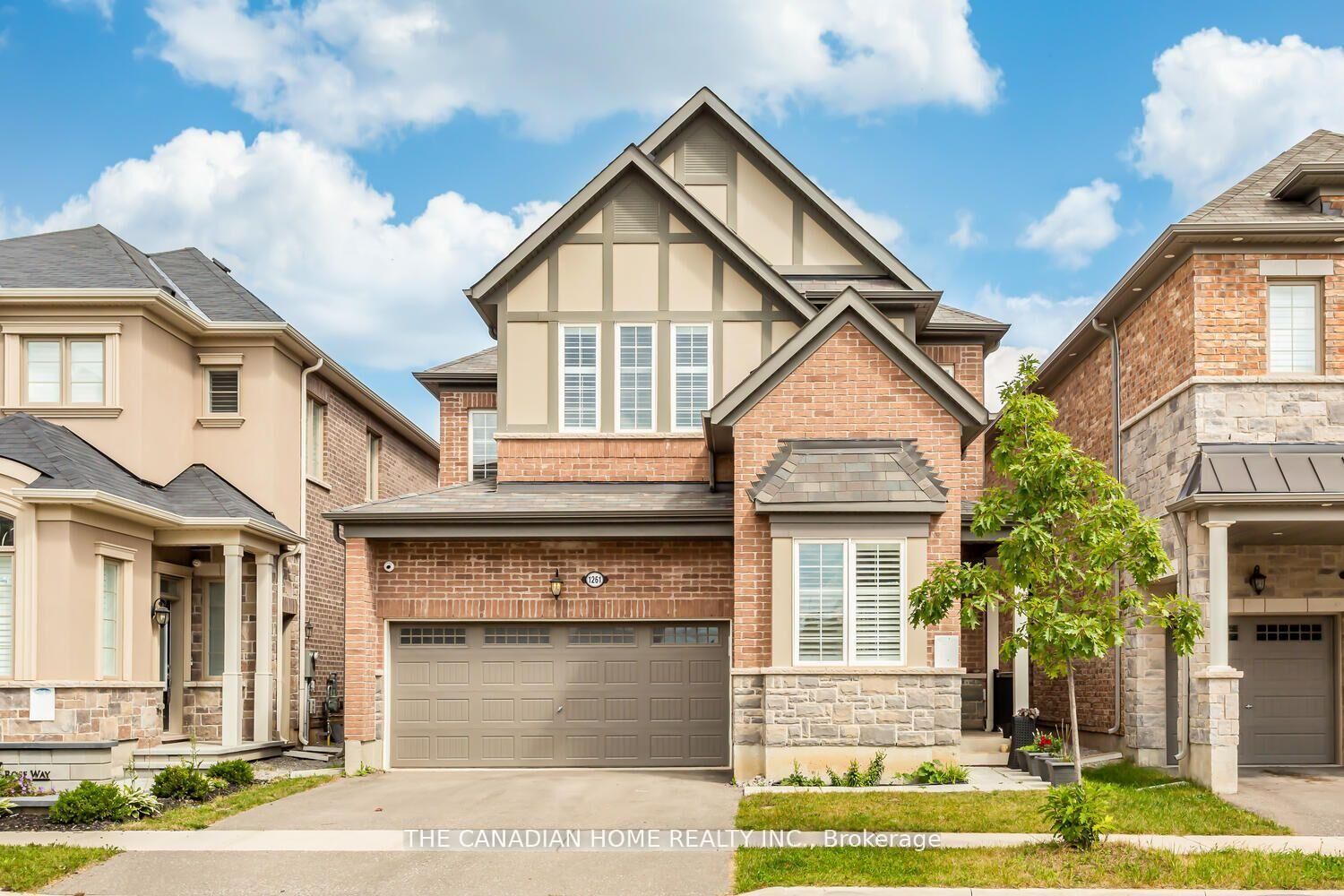 Property Photo:  1261 Rose Way  ON L9E 1M1 