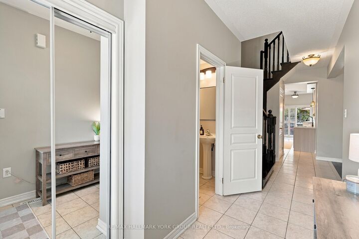 Property Photo:  19 Caserta Street  ON L4P 0E6 
